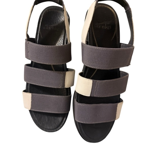 Sandals Diandra Grey/White Women's sandle soft and cozy.in great conditions - Picture 12 of 12